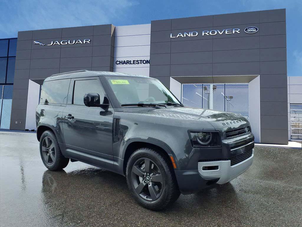 Certified 2023 Land Rover Defender 90 SE AWD/4WD image 7