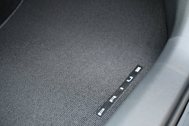 New 2026 Toyota Prius LE image 18