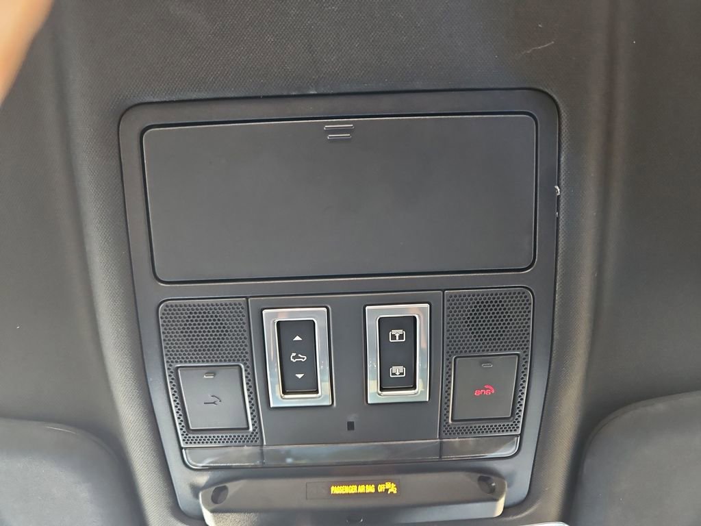 Used 2021 Land Rover Defender 110 X image 21