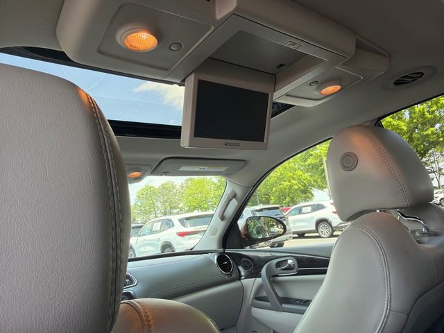Used 2017 Buick Enclave Premium w/ Experience Buick Package FWD image 23