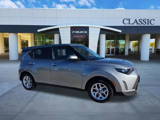 Used 2024 Kia Soul LX w/ Option Group 015 image 9