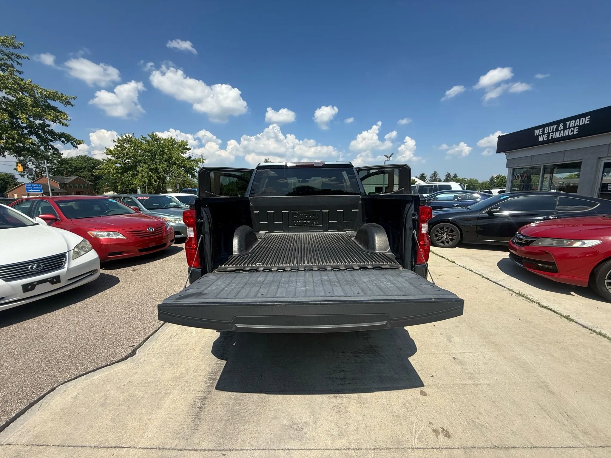 Used 2020 Chevrolet Silverado 1500 LT image 21