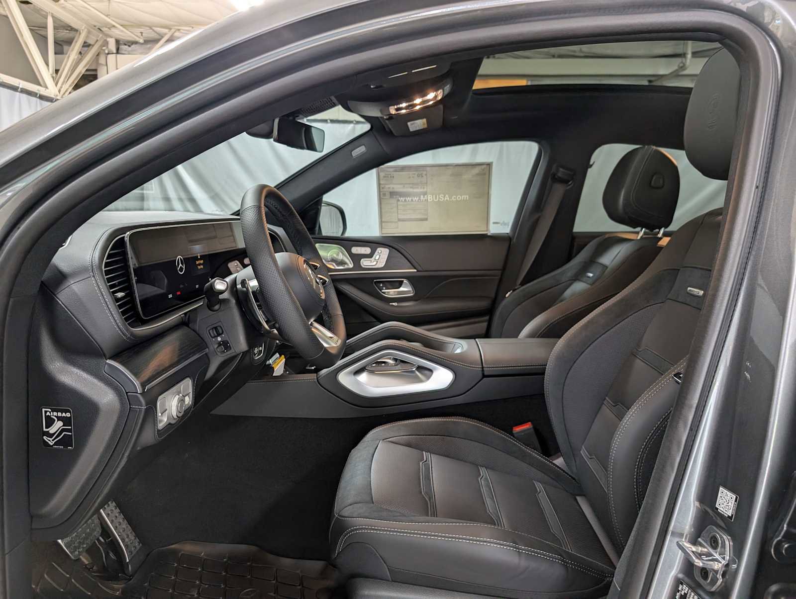 New 2025 Mercedes-Benz GLE 53 AMG 4MATIC Coupe image 24