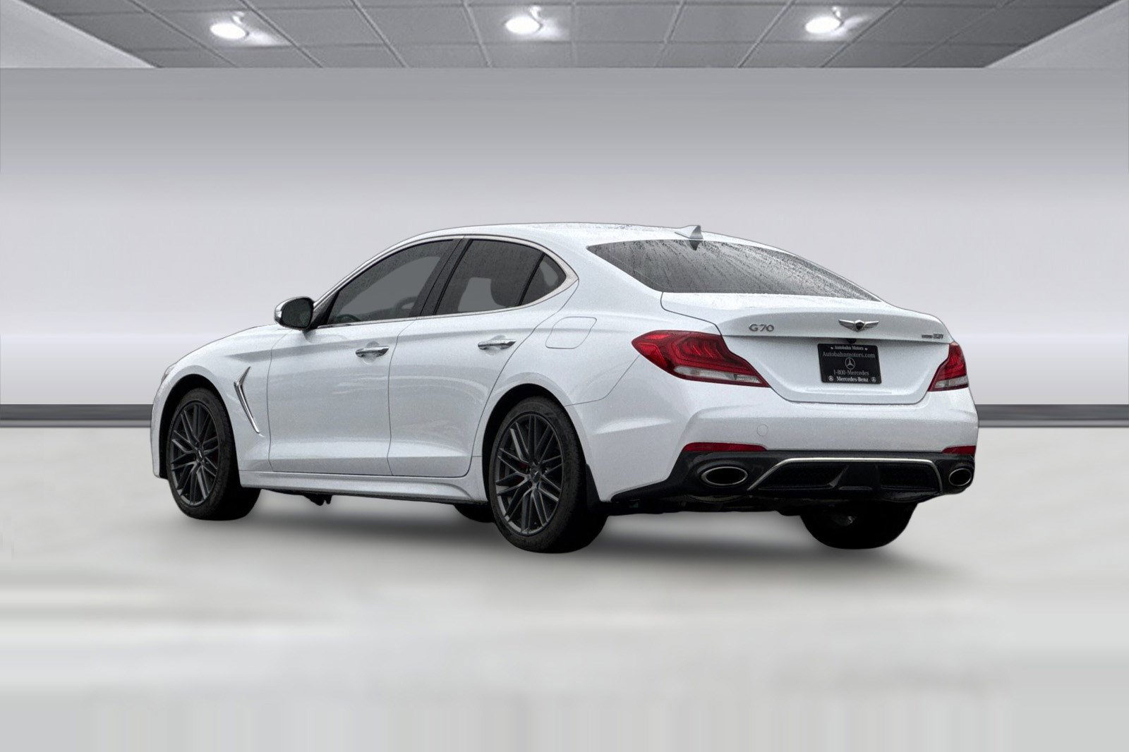 Used 2019 Genesis G70 3.3T Advanced image 3