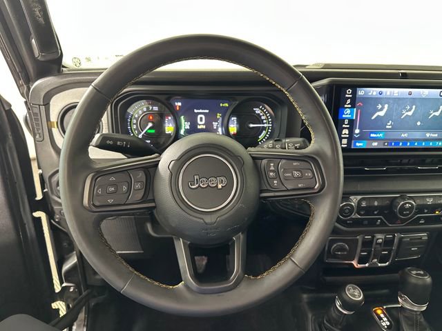 Used 2024 Jeep Wrangler Unlimited w/ Convenience Group image 14