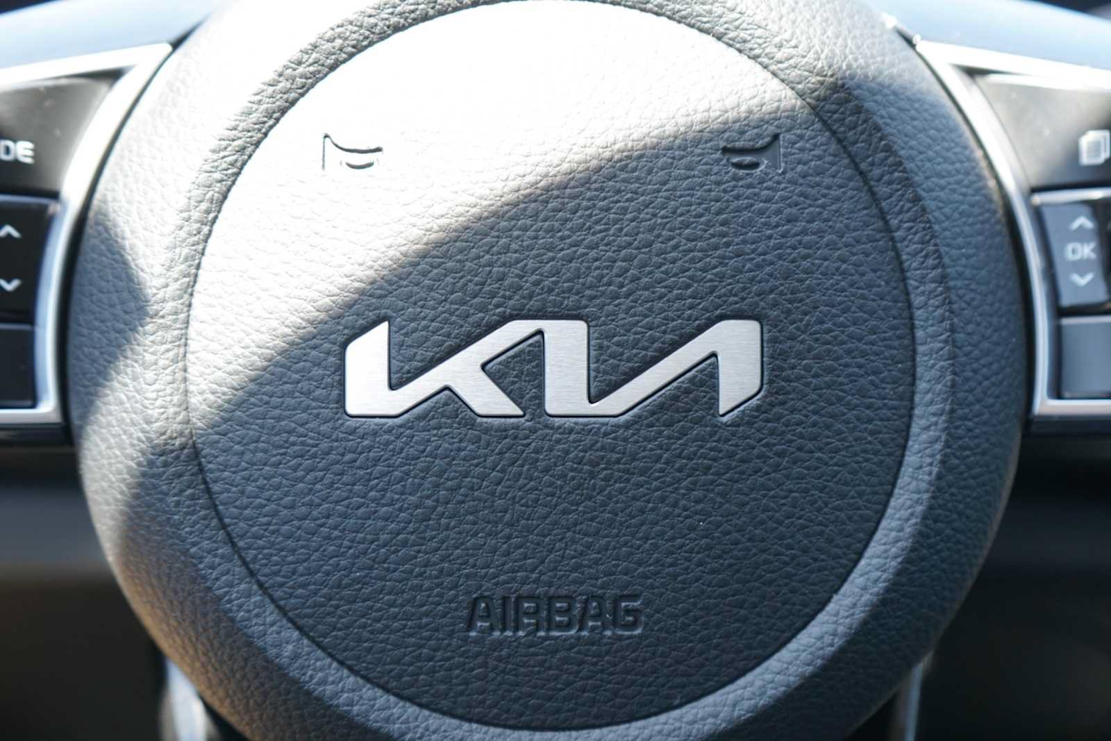 Certified 2024 Kia Seltos X-Line AWD/4WD image 14