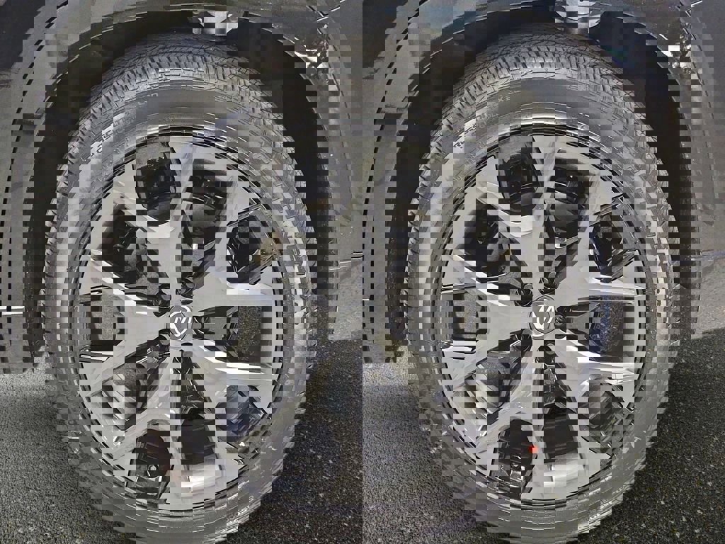 New 2026 Lexus TX 500h AWD image 33