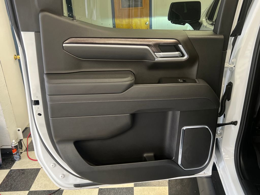 Used 2026 Chevrolet Silverado 1500 LTZ w/ LTZ Premium Package image 47