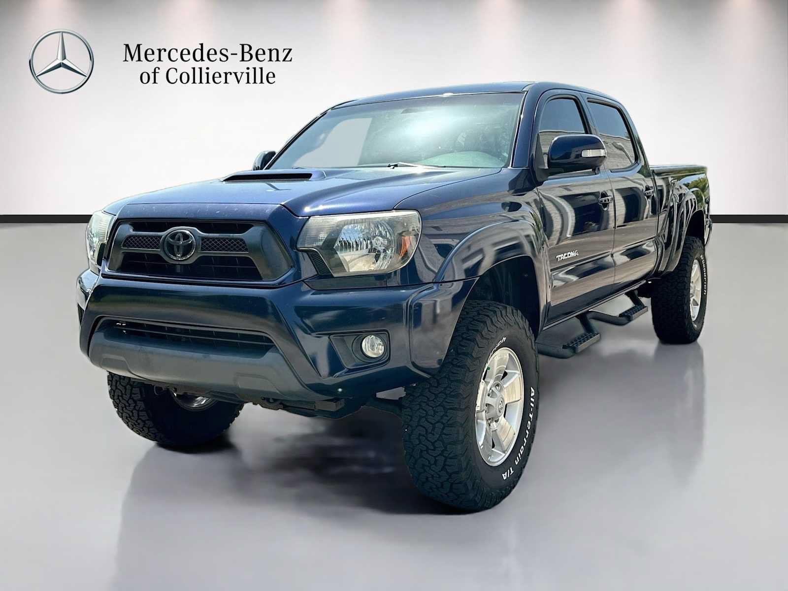 Used 2012 Toyota Tacoma 4x4 Double Cab w/ TRD Sport Pkg image 1