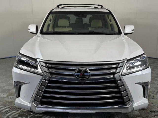 Used 2021 Lexus LX 570 4WD w/ Luxury Package image 13