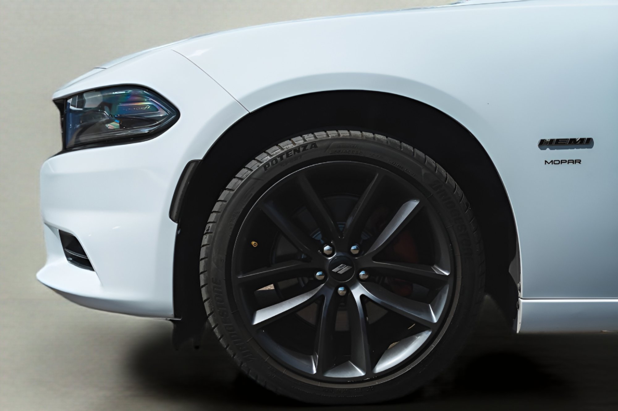 Used 2018 Dodge Charger R/T image 6