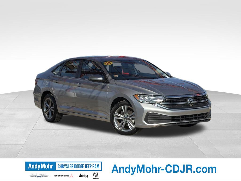 Used 2024 Volkswagen Jetta SE FWD 360° Tour