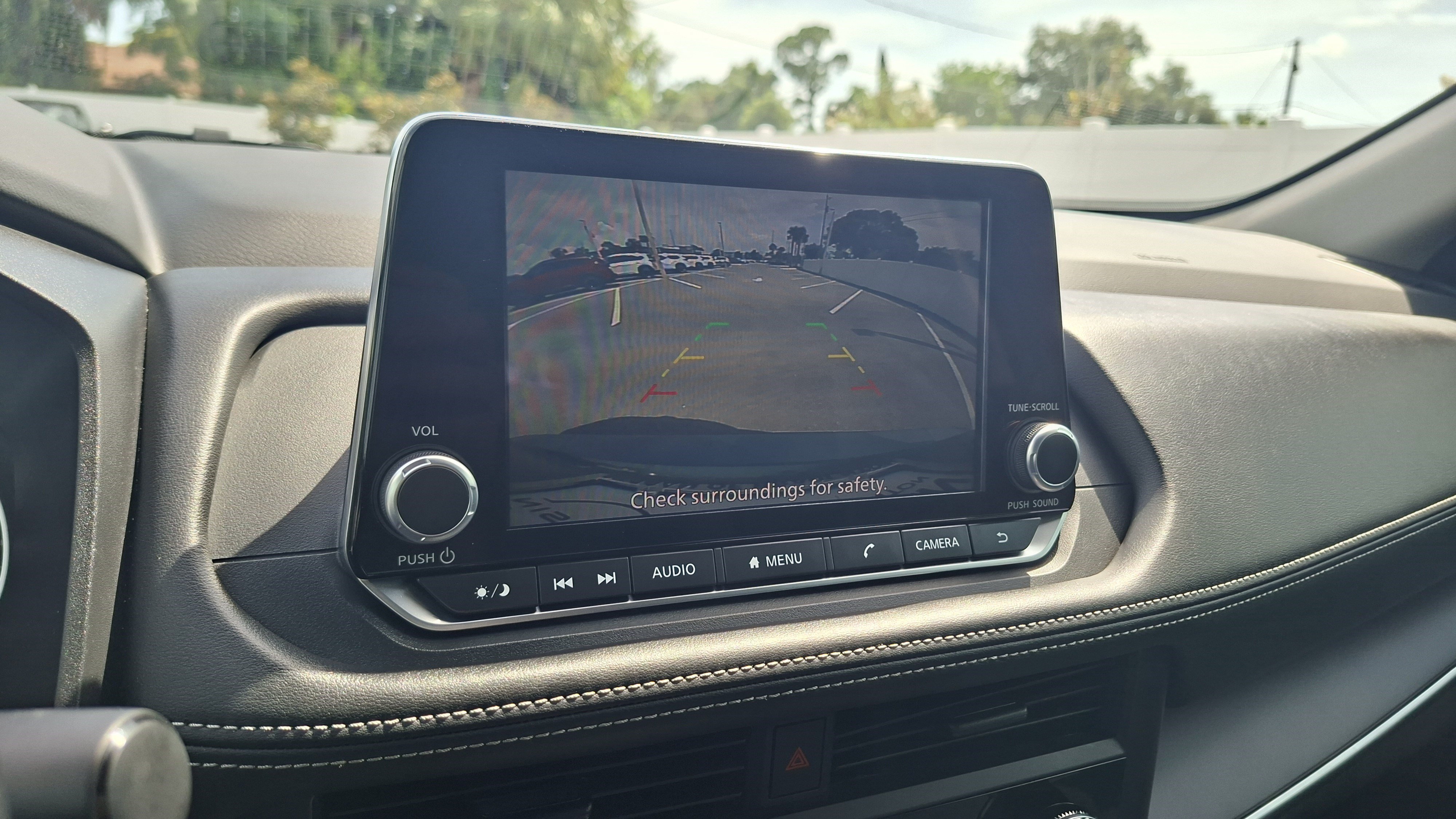 Certified 2025 Nissan Rogue S FWD image 13