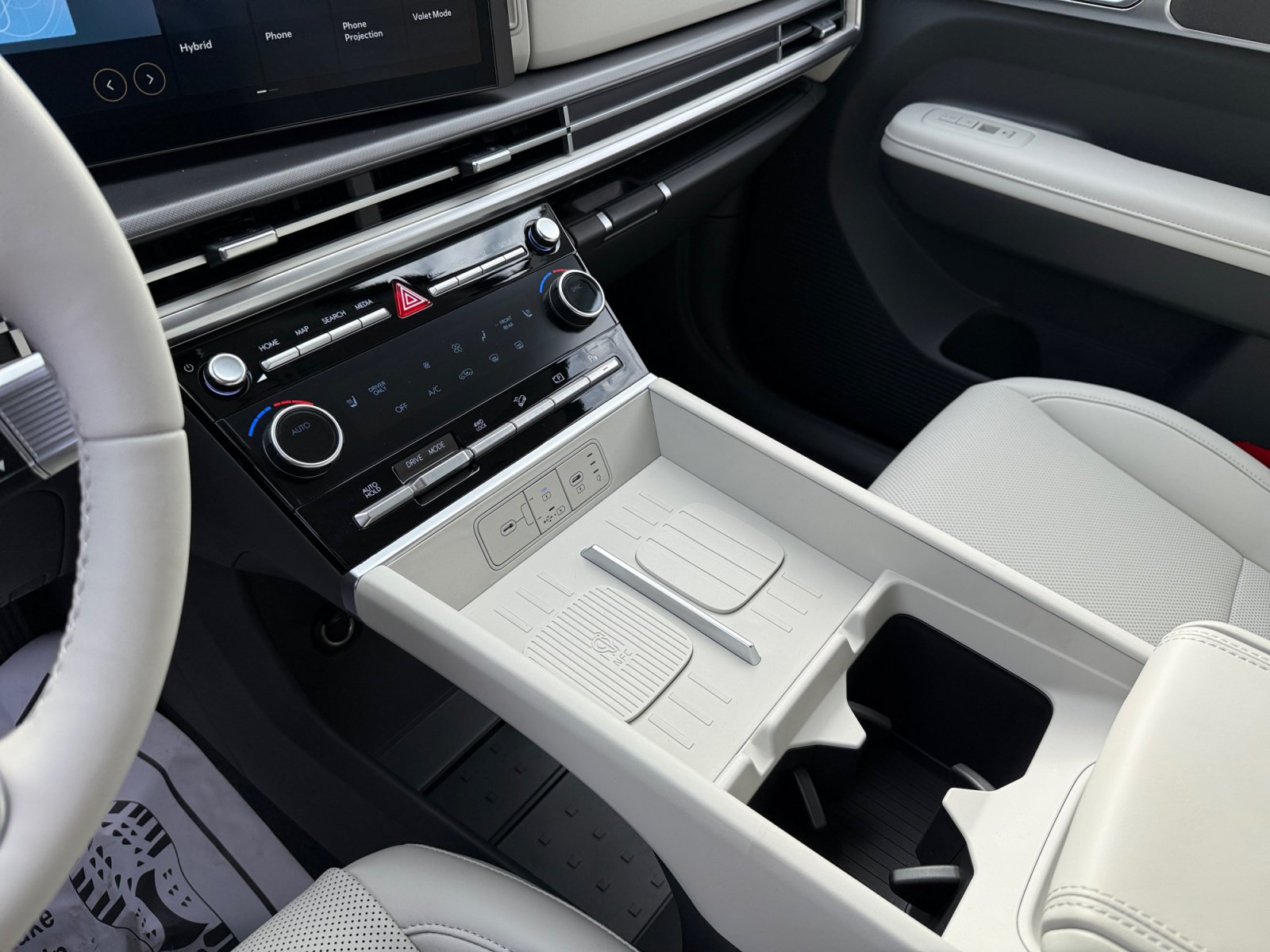 New 2026 Hyundai Santa Fe SEL AWD/4WD image 13