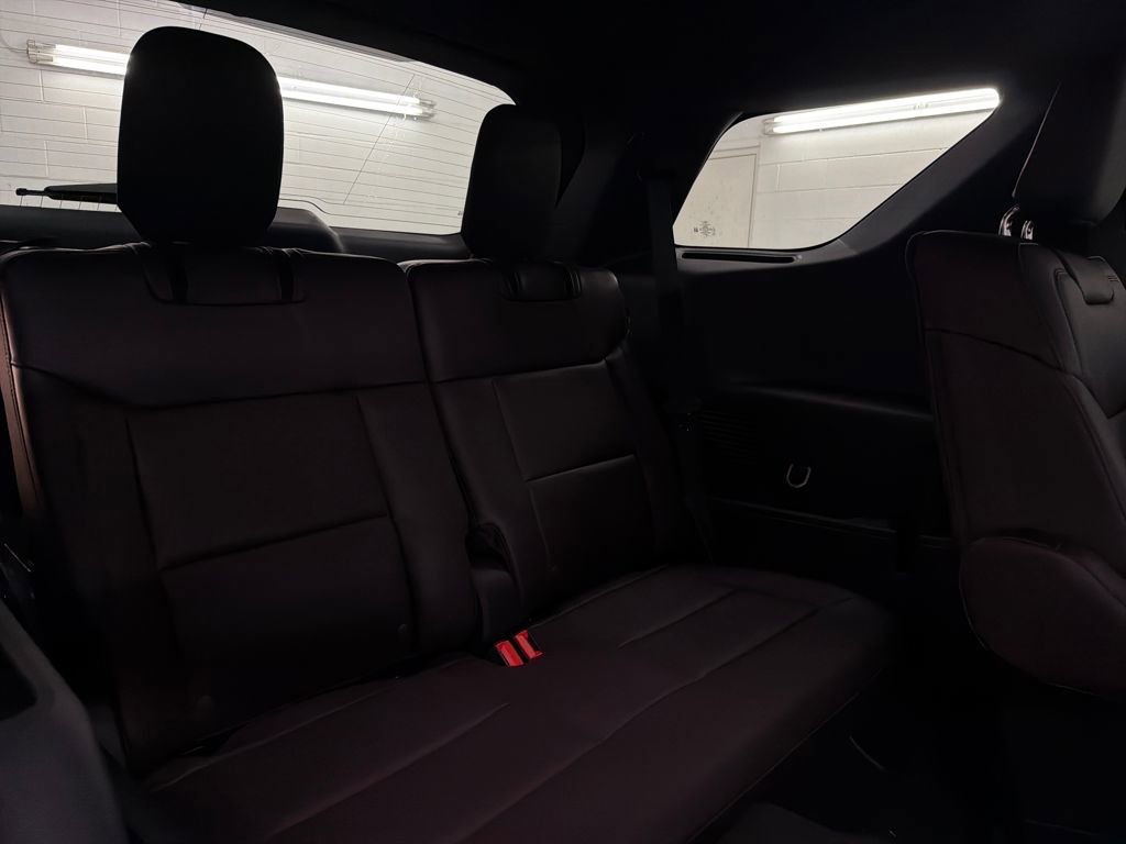 New 2026 Ford Explorer Platinum image 31