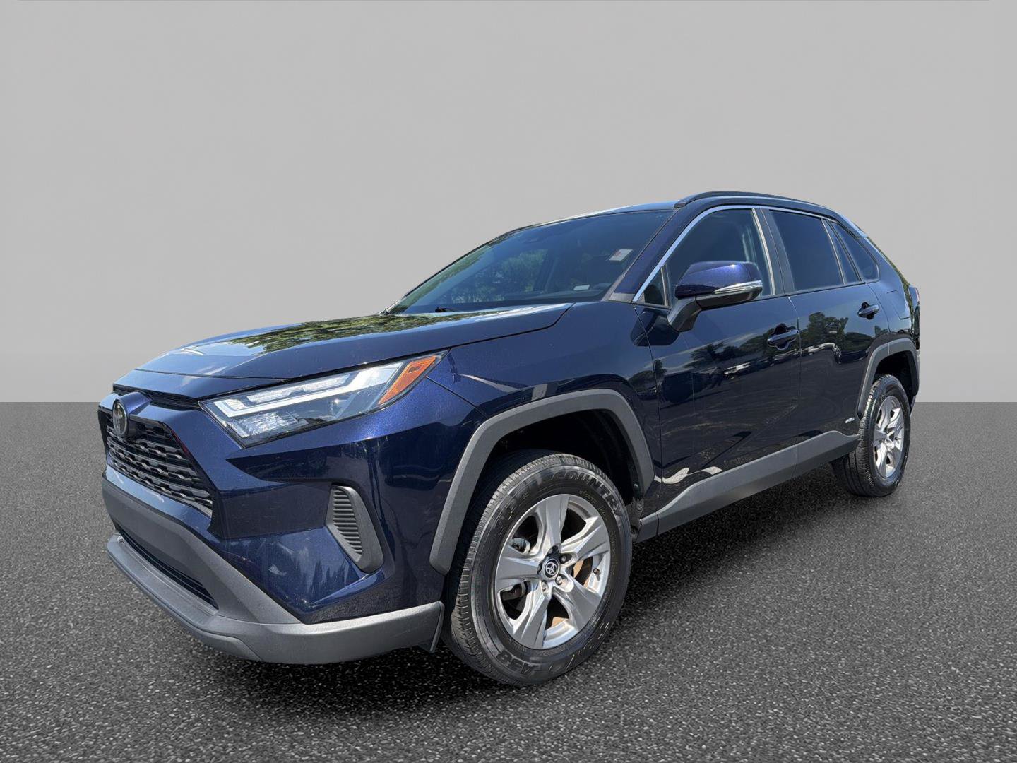Used 2025 Toyota RAV4 XLE
