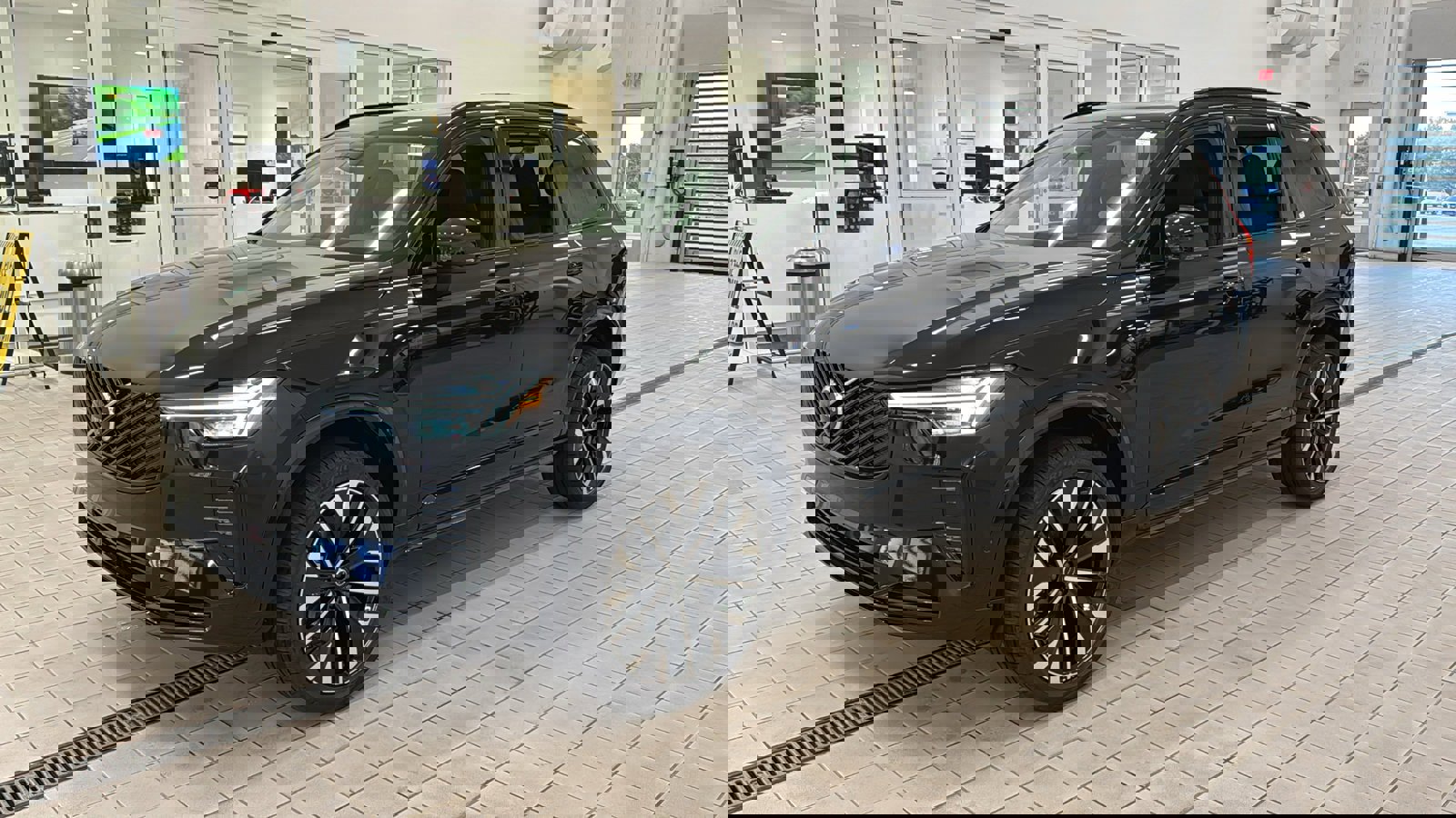 New 2026 Volvo XC90 B6 Ultra w/ Protection Package Premier image 9