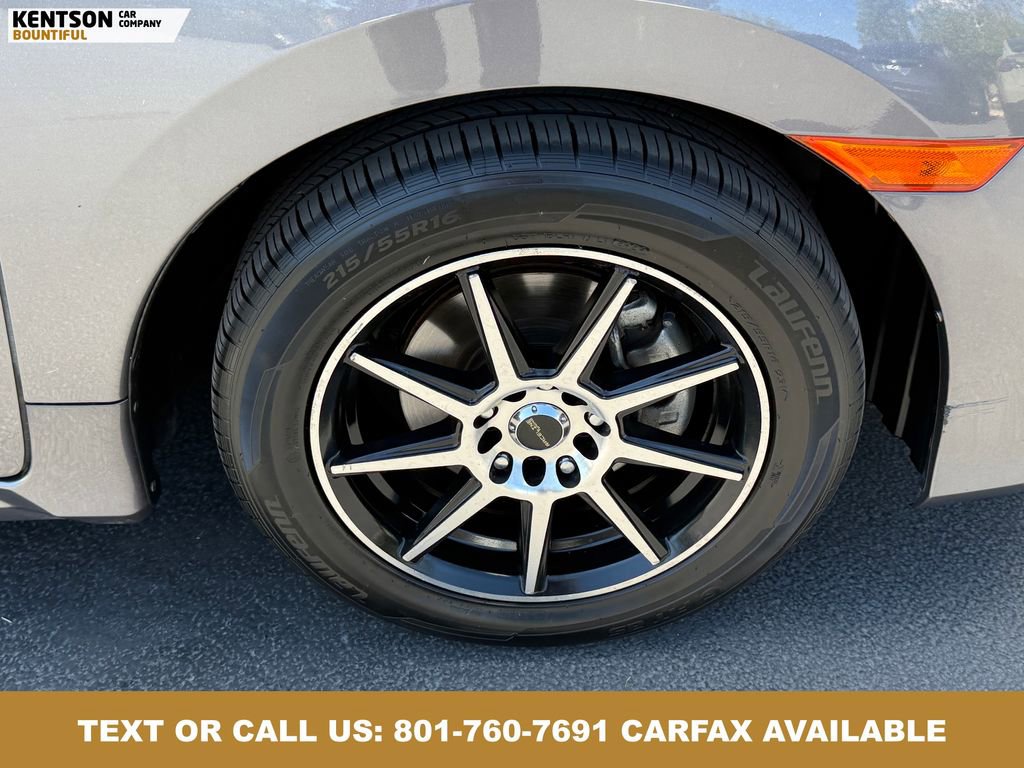 Used 2019 Honda Civic LX image 14