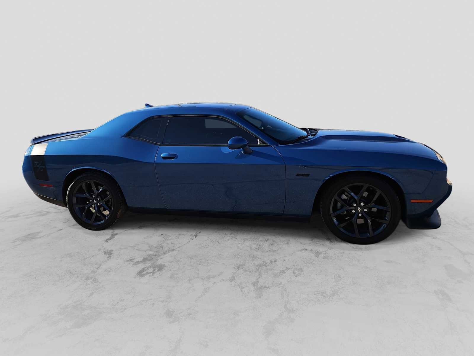 Used 2023 Dodge Challenger R/T w/ Blacktop Package image 9