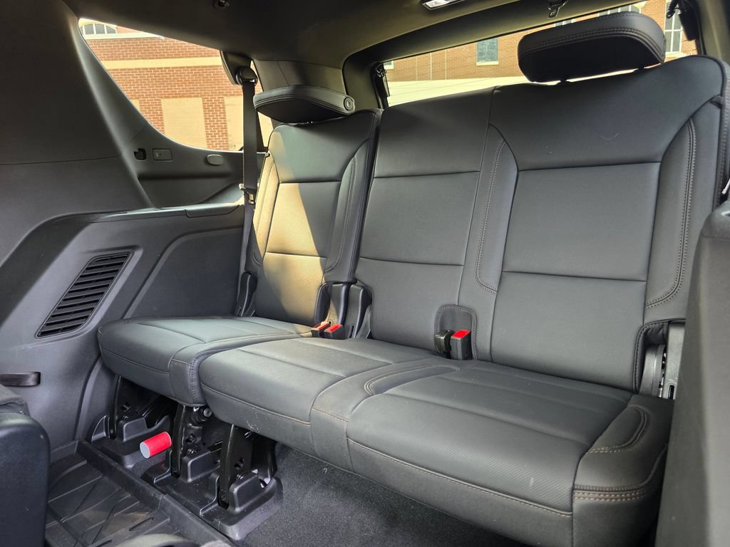 Certified 2026 Chevrolet Tahoe High Country AWD/4WD image 31