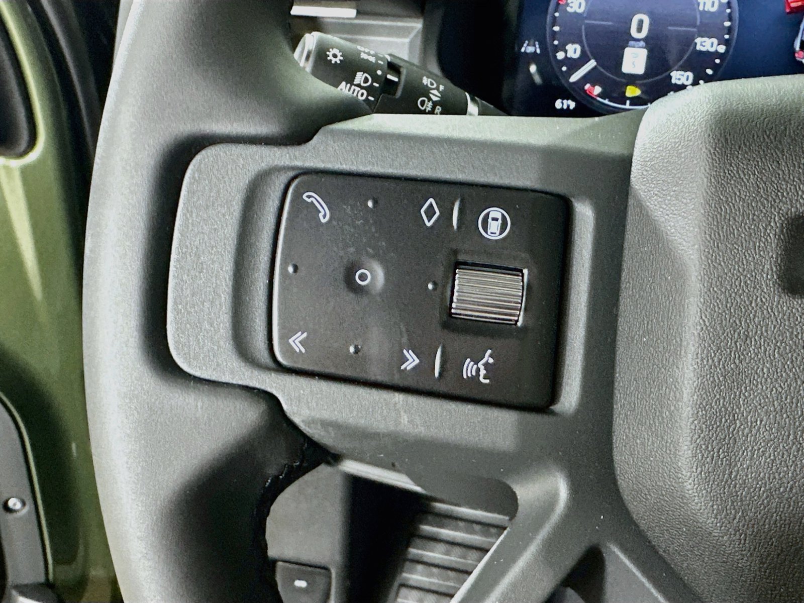 New 2026 Land Rover Defender 110 S AWD/4WD image 19
