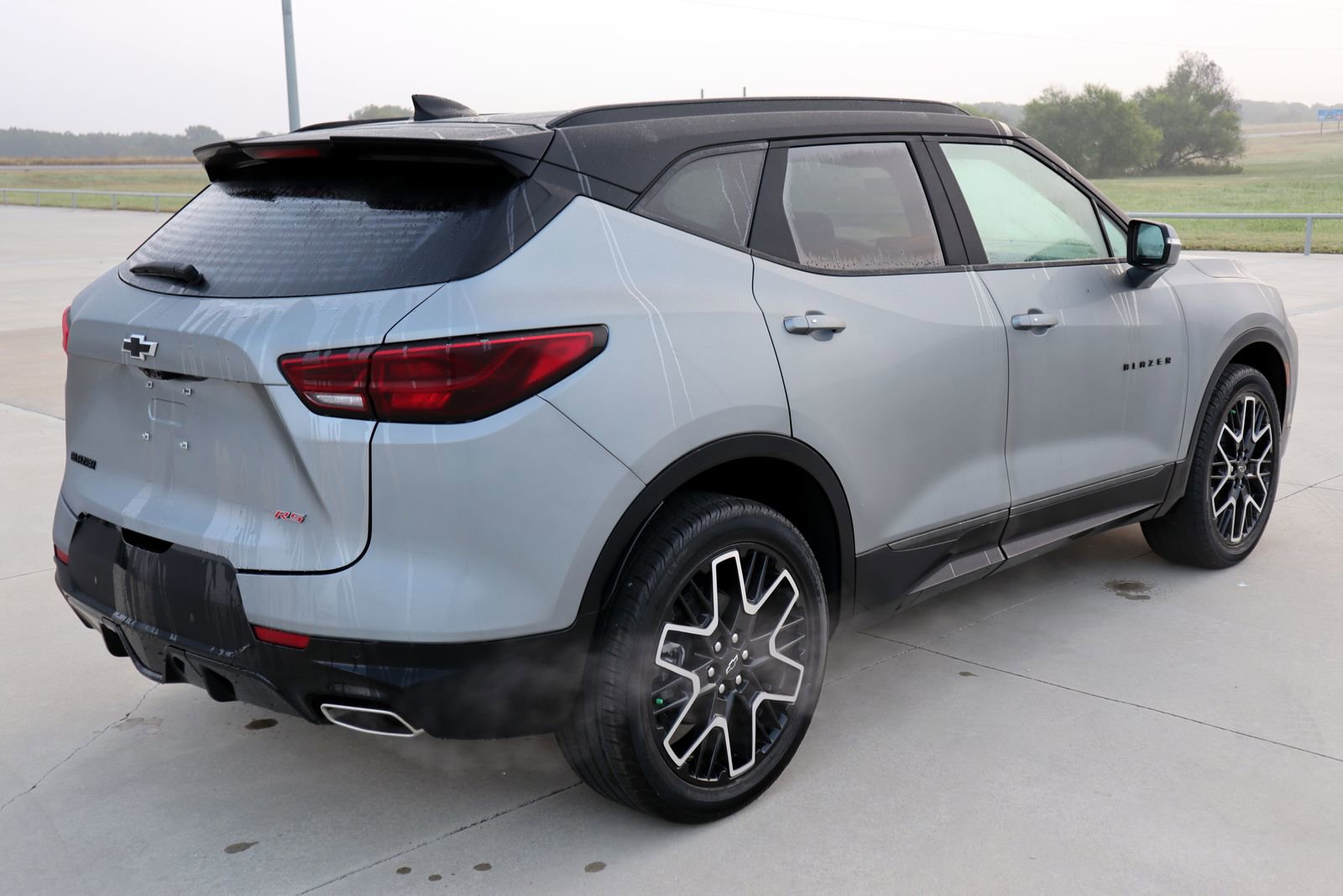 New 2025 Chevrolet Blazer RS w/ Driver Confidence II Package FWD image 4