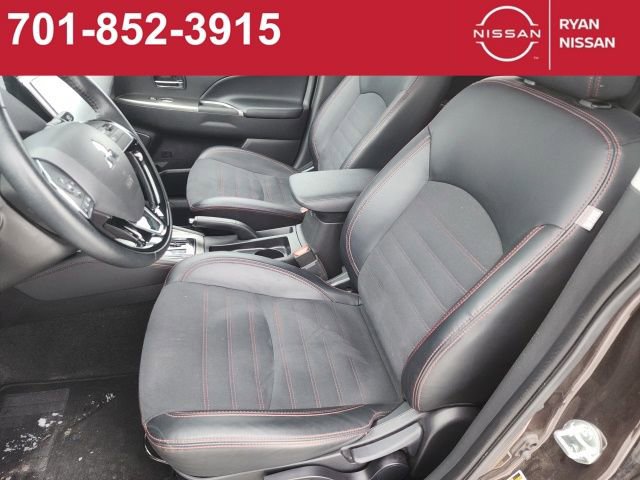 Used 2024 Mitsubishi Outlander Sport SE image 38