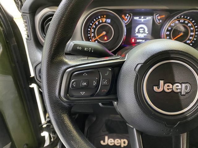 Used 2020 Jeep Wrangler Sport image 32