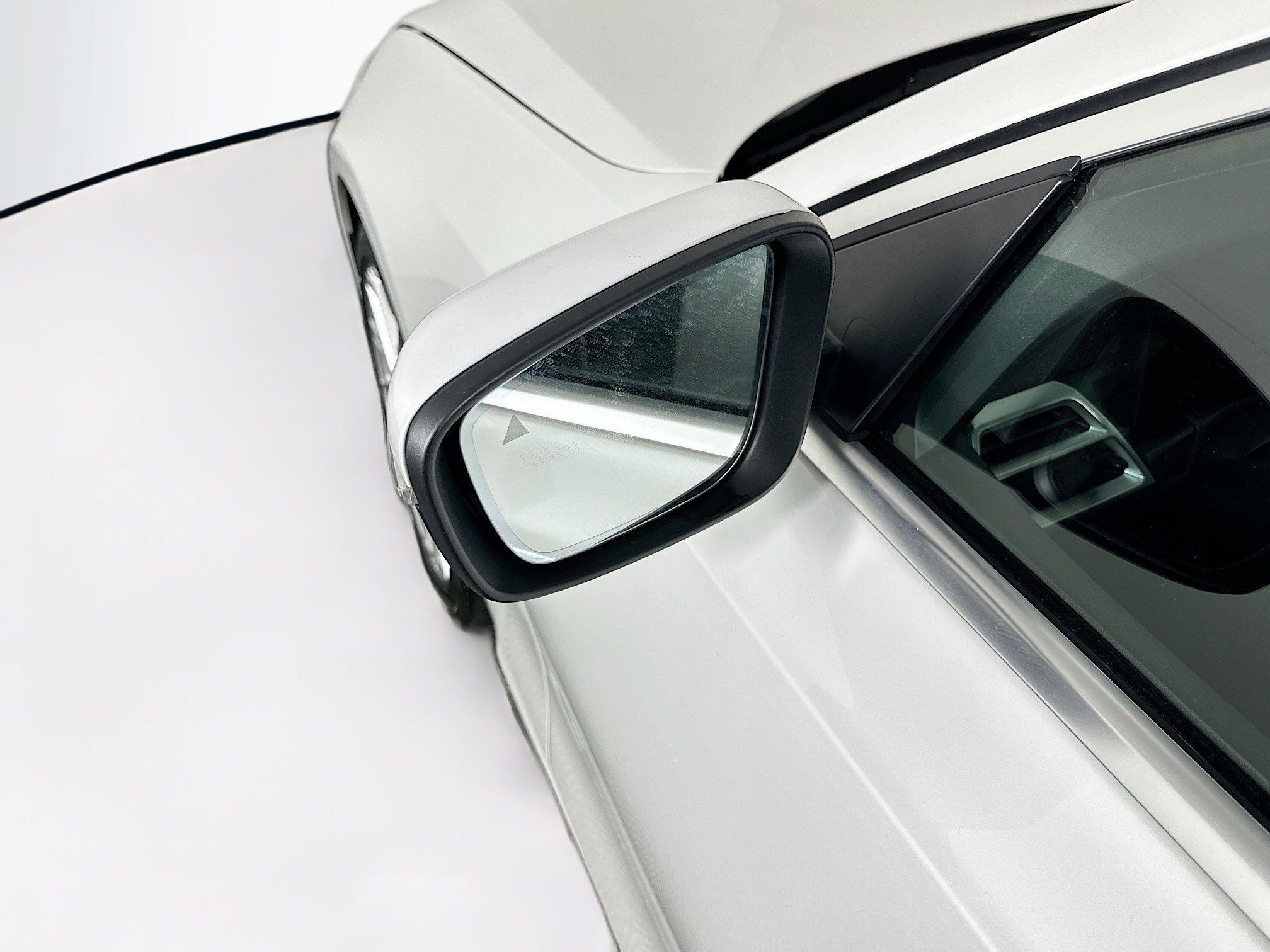 Used 2025 BMW 330i Sedan RWD image 16