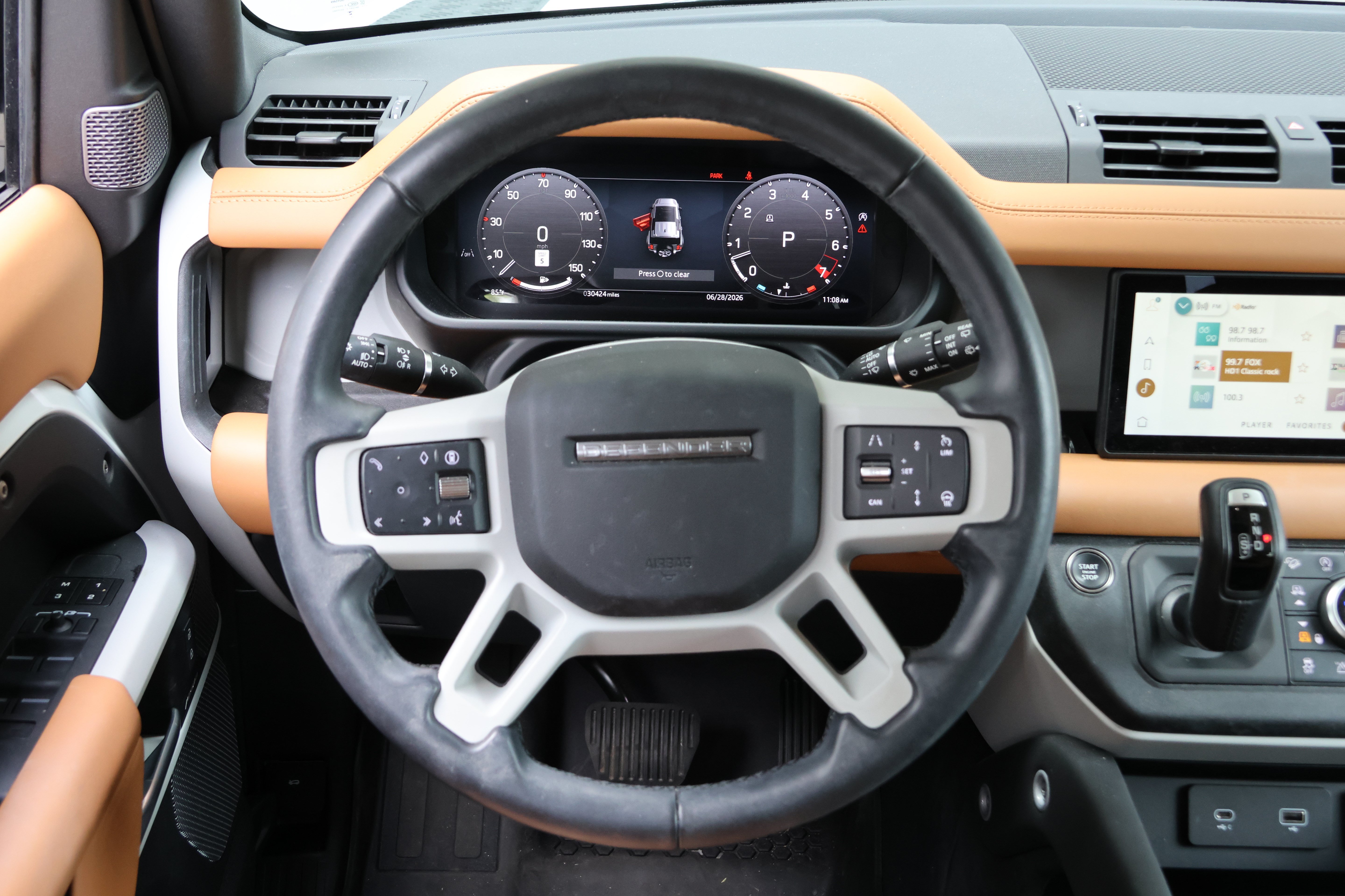 Used 2024 Land Rover Defender 110 S AWD/4WD image 16