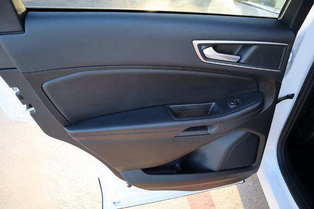 Used 2023 Ford Edge SEL w/ Convenience Package image 14