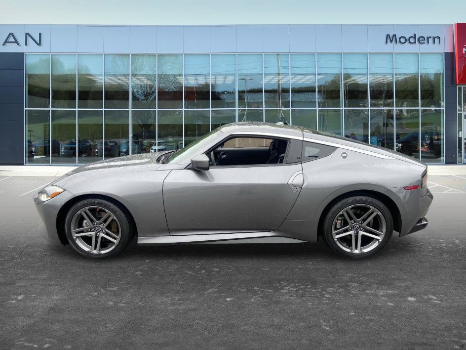 Certified 2024 Nissan Z Sport w/ Floor Mat Package RWD image 7