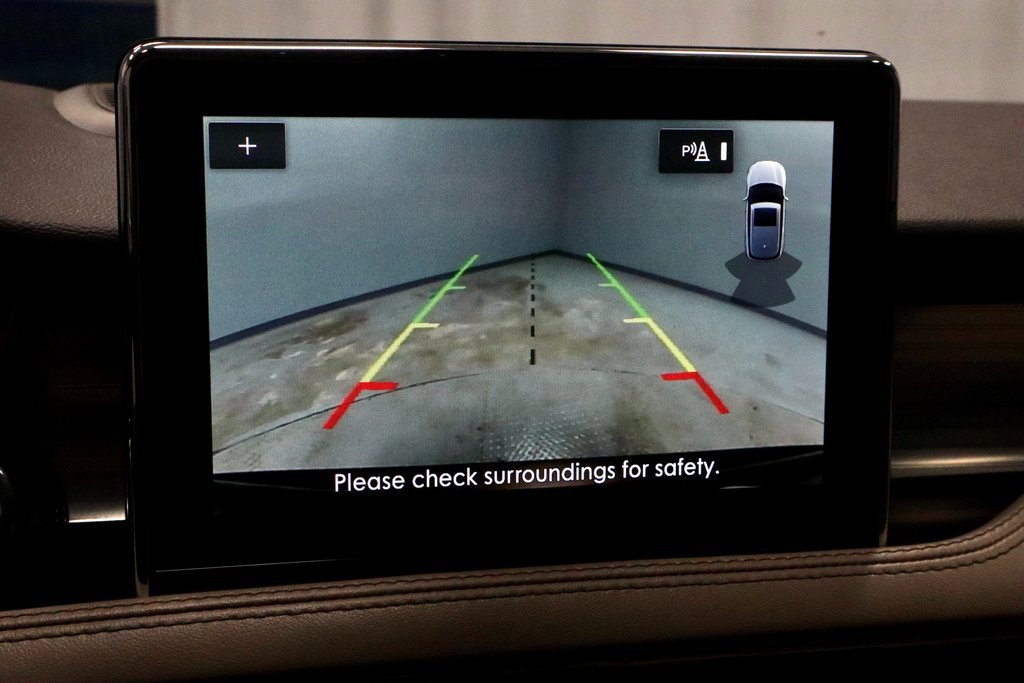 Used 2022 Lincoln Corsair FWD w/ Premium Package image 2