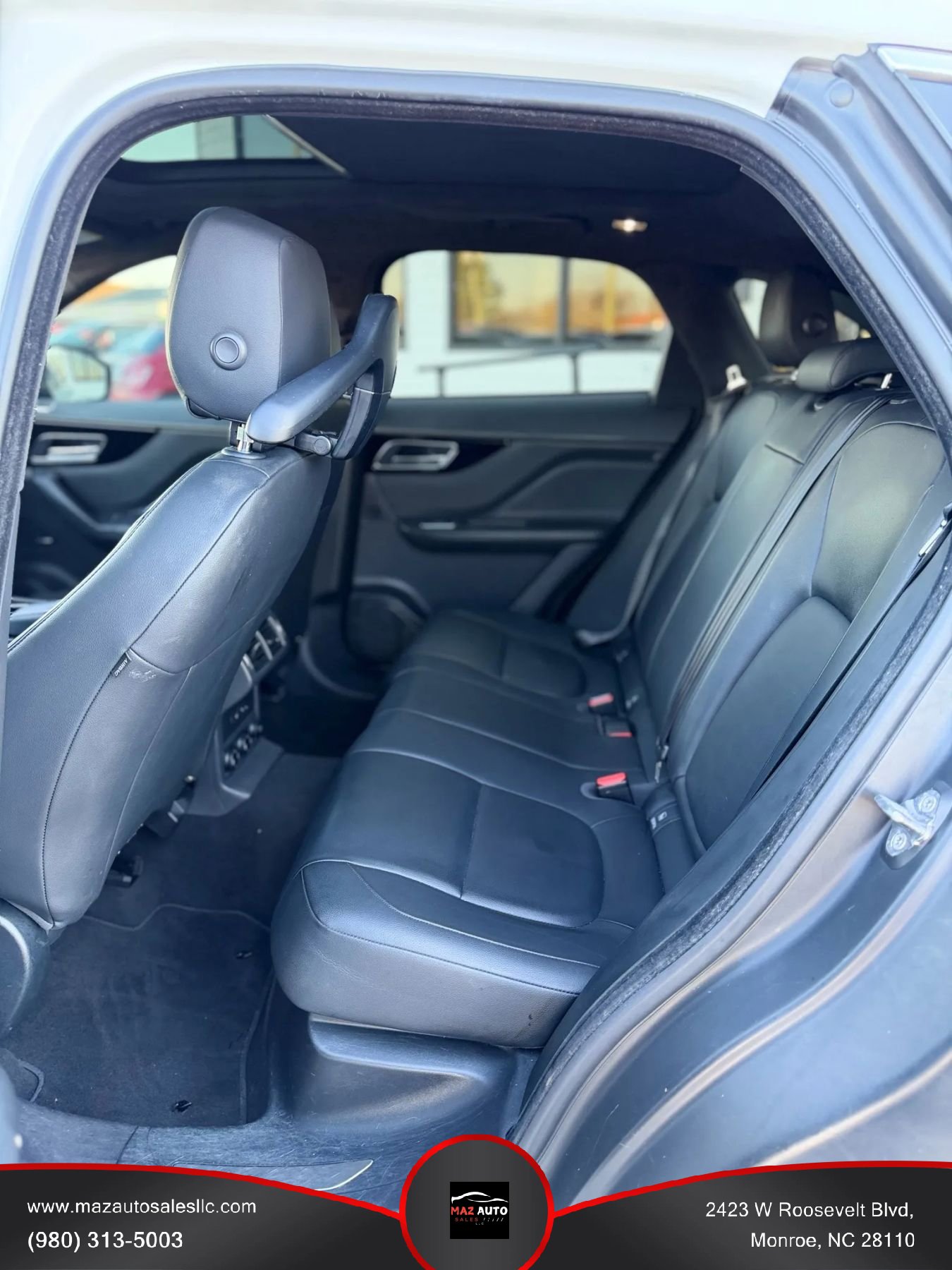 Used 2019 Jaguar F-PACE Premium image 13