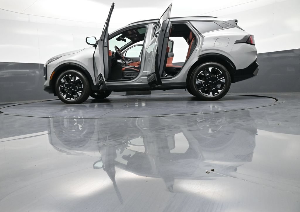 Certified 2026 Kia Sportage SX AWD/4WD image 50