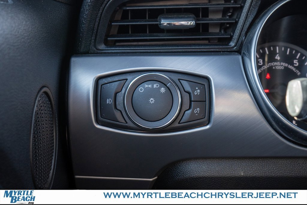 Used 2018 Ford Mustang Premium image 27