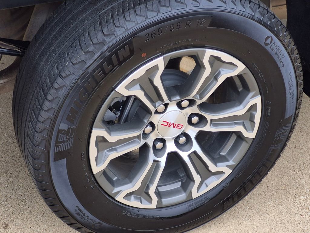 Used 2026 GMC Sierra 1500 SLT AWD/4WD image 7