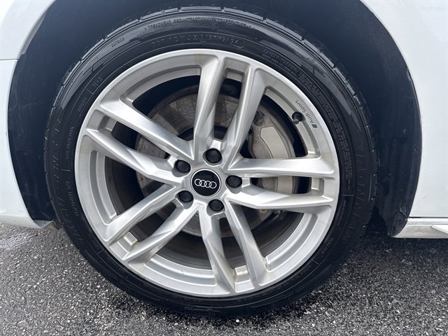 Used 2021 Audi A4 2.0T Premium Plus w/ Premium Plus Package AWD/4WD image 11