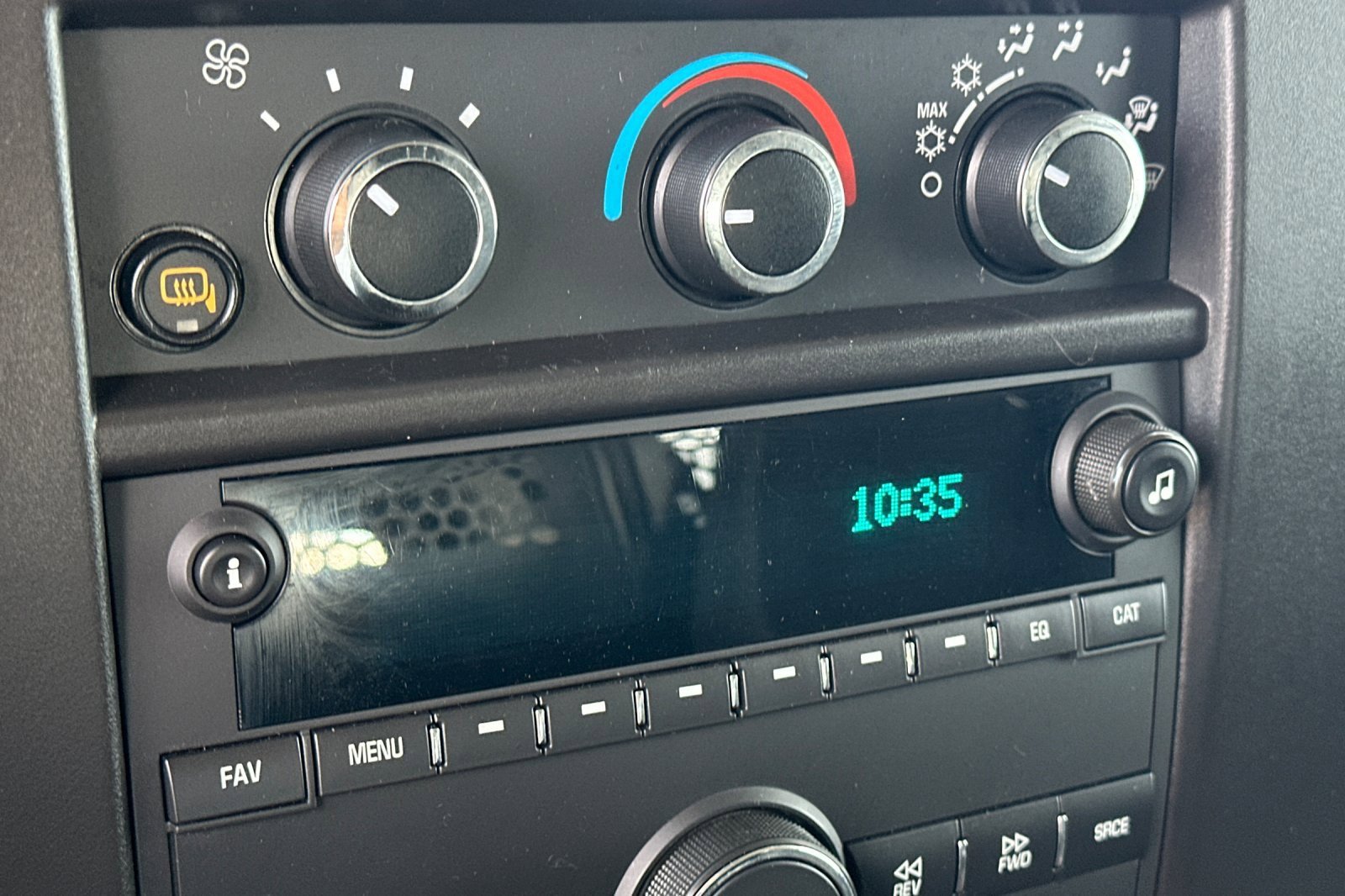 Used 2023 Chevrolet Express 2500 w/ Driver Convenience Package image 22