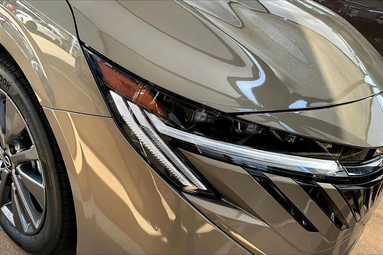 New 2026 Nissan Sentra SL FWD image 13