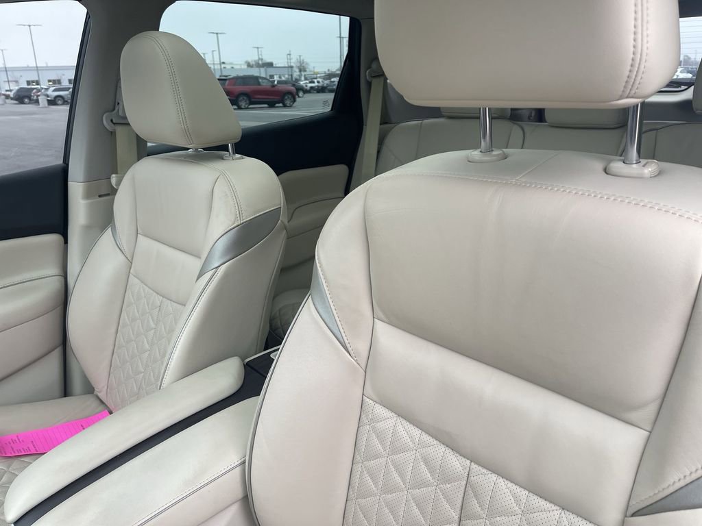 Used 2019 Nissan Murano Platinum w/ Cargo Package image 8
