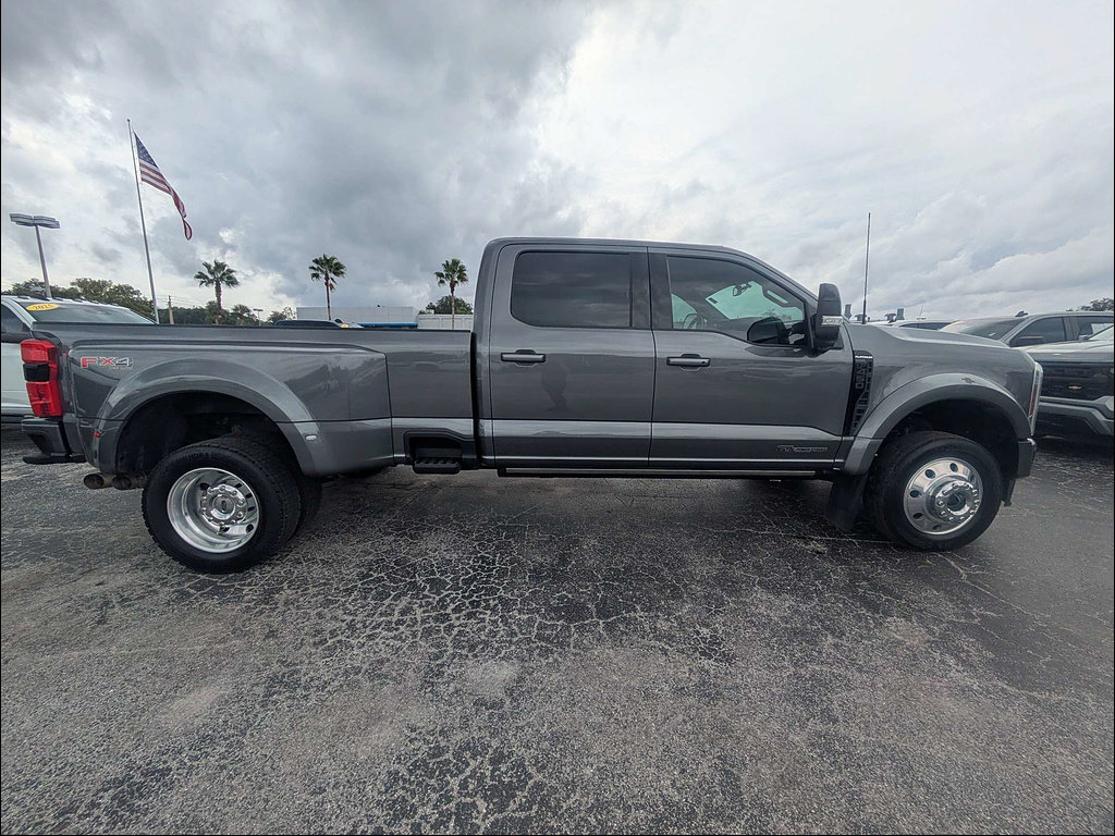 Used 2025 Ford F450 Platinum w/ FX4 Off-Road Package AWD/4WD image 3