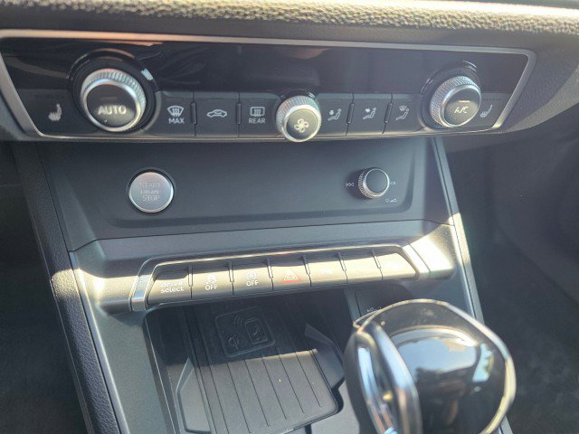 Used 2020 Audi Q3 2.0T Premium Plus image 32