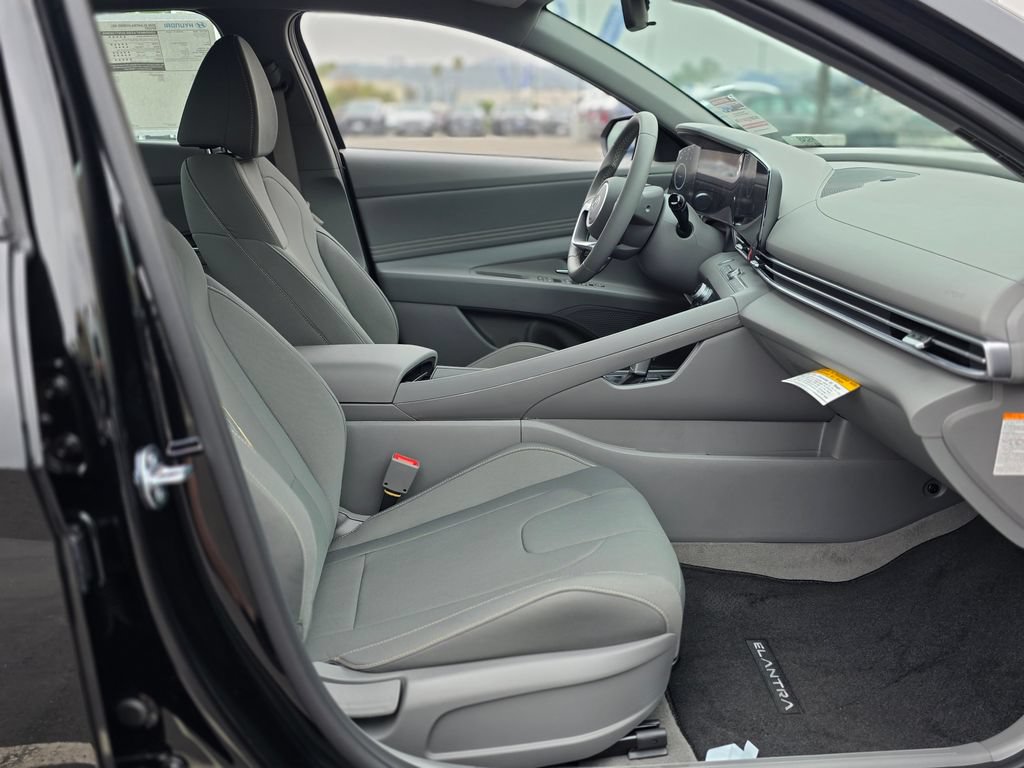 New 2026 Hyundai Elantra Sport FWD image 10