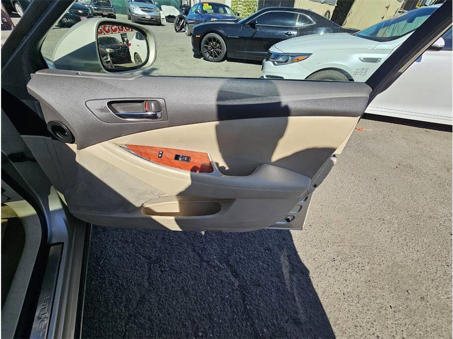 Used 2010 Lexus ES 350 image 22