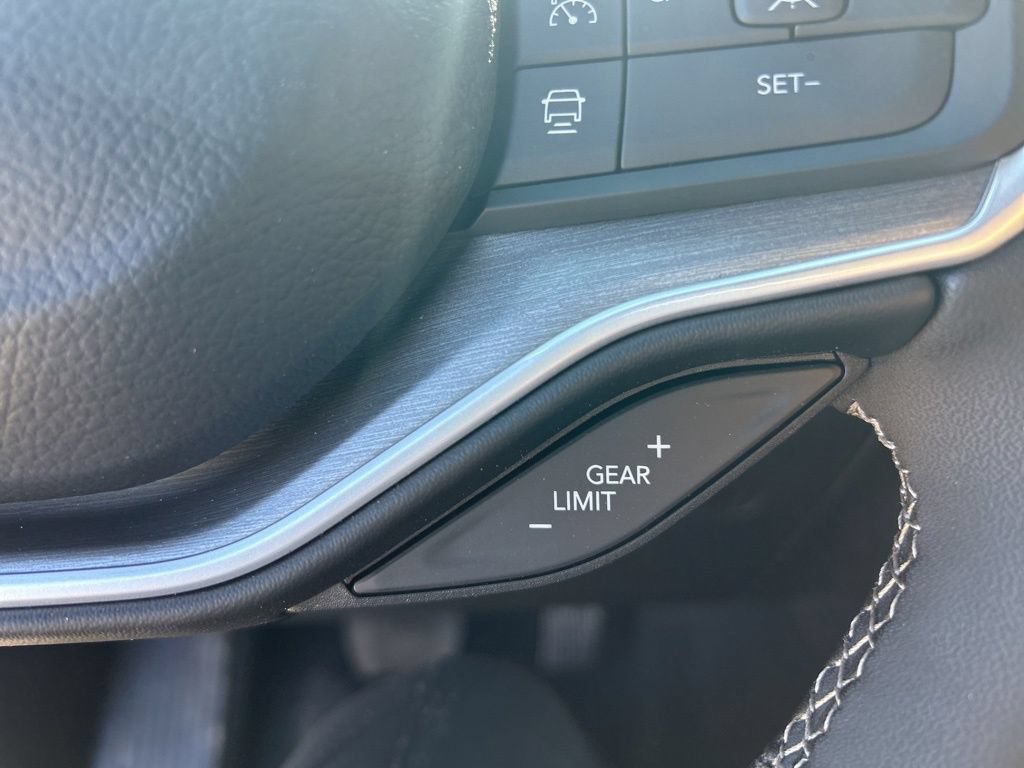 New 2026 Jeep Grand Wagoneer L Limited AWD/4WD image 48