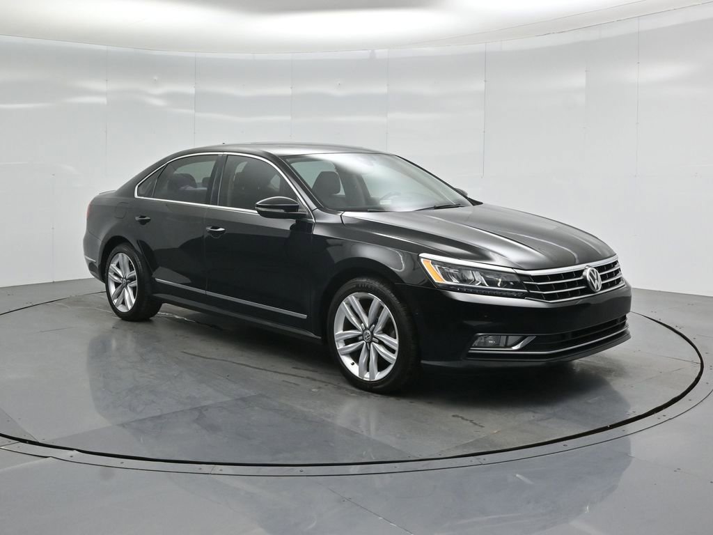 Used 2016 Volkswagen Passat 3.6 SEL Premium image 54