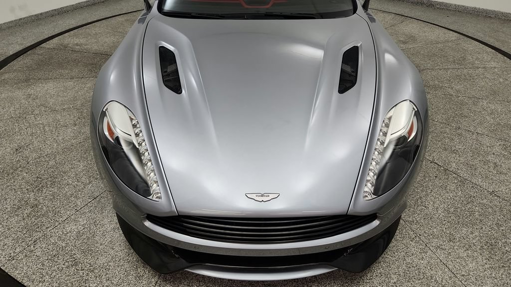 Used 2014 Aston Martin Vanquish Coupe RWD image 43