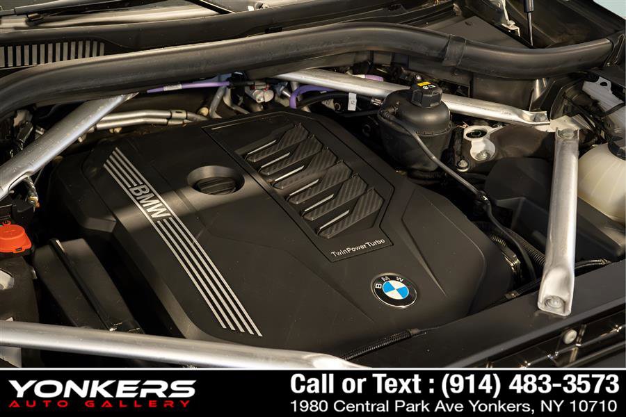 Used 2022 BMW X7 xDrive40i w/ Executive Package image 43