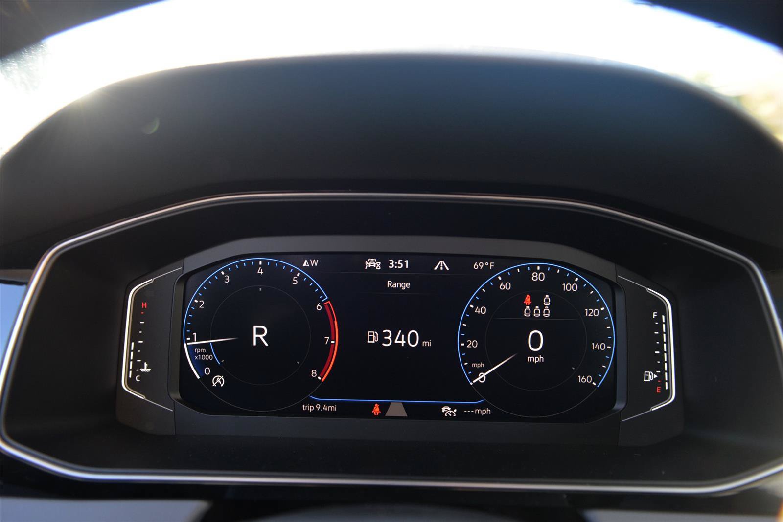 New 2027 Volkswagen Jetta SEL FWD image 28